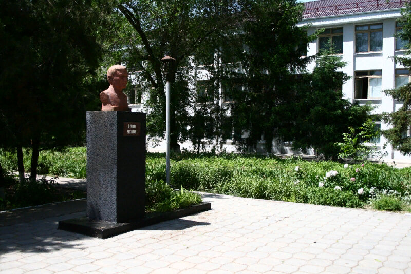 Monument, memorial Бюст юного партизана Великой Отечественной войны Вани Ускова, Stavropol Krai, photo