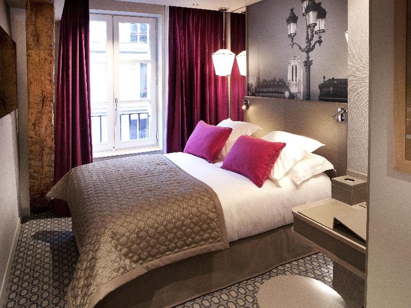 Фото Hôtel La Lanterne & SPA by Timhotel