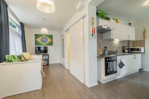 Апартаменты Bos EN Lommer apartments - Erasmus Park area в Амстердаме