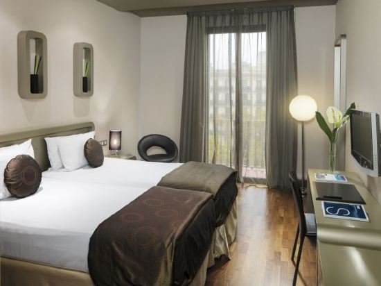 Фото H10 Casanova