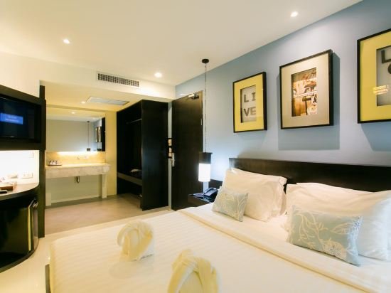 Фото The House Patong