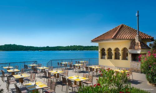 Фото International Hotel