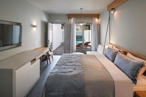 Фото Meltemi Excelsior Suites and SPA