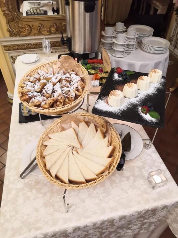 Фото Golden Hotel