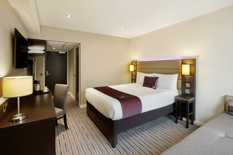 Гостиница Premier Inn London Tower Bridge в Лондоне