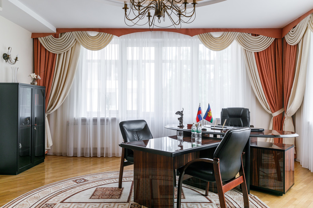 Фото Платан