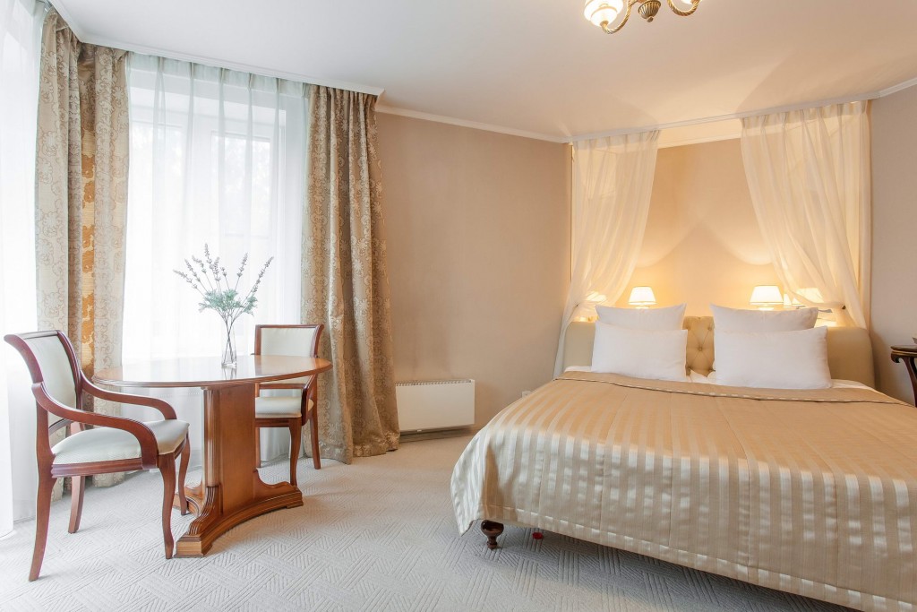 Фото Октябрьская