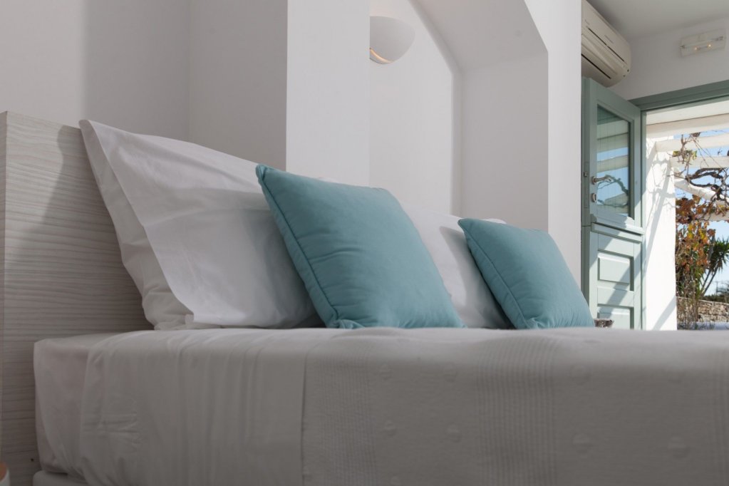 Фото Tagoo Black