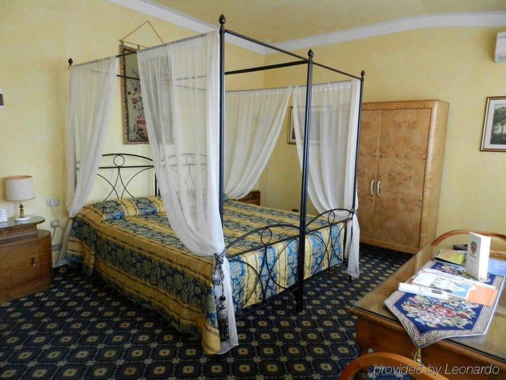 Фото Hotel Palazzo dal Borgo