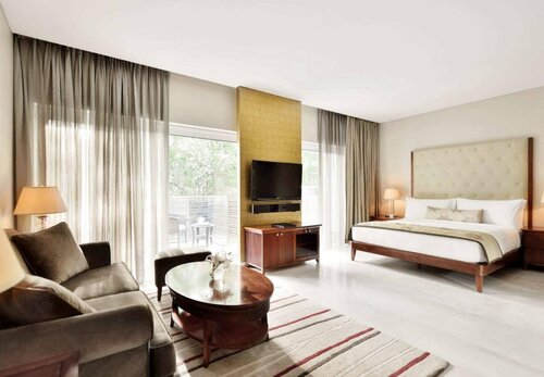 Внешний вид отеля Marriott Suites Pune в Пуне, фото 5