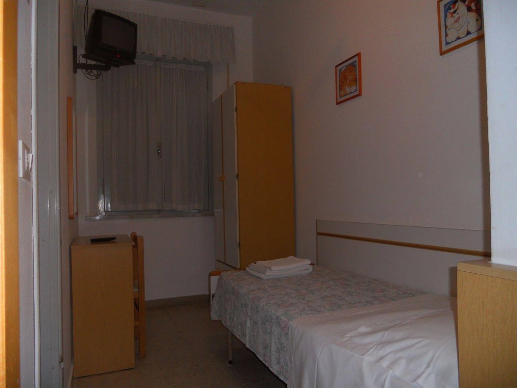 Фото Hotel Pigalle