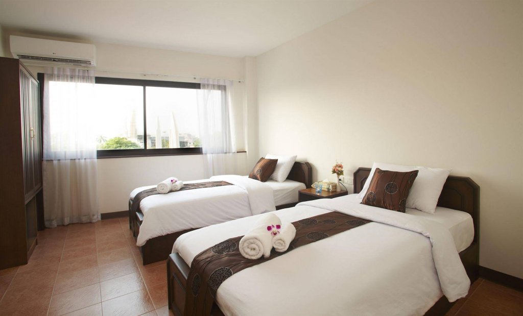 Фото Super OYO 484 Pannee Residence Khaosan SHA Plus