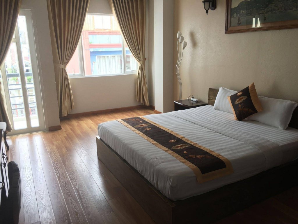 Фото Saigon Amigo Hotel