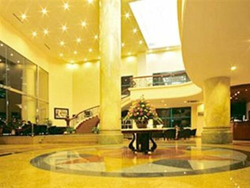 Гостиница Mithrin Hotel Halong в Халонге