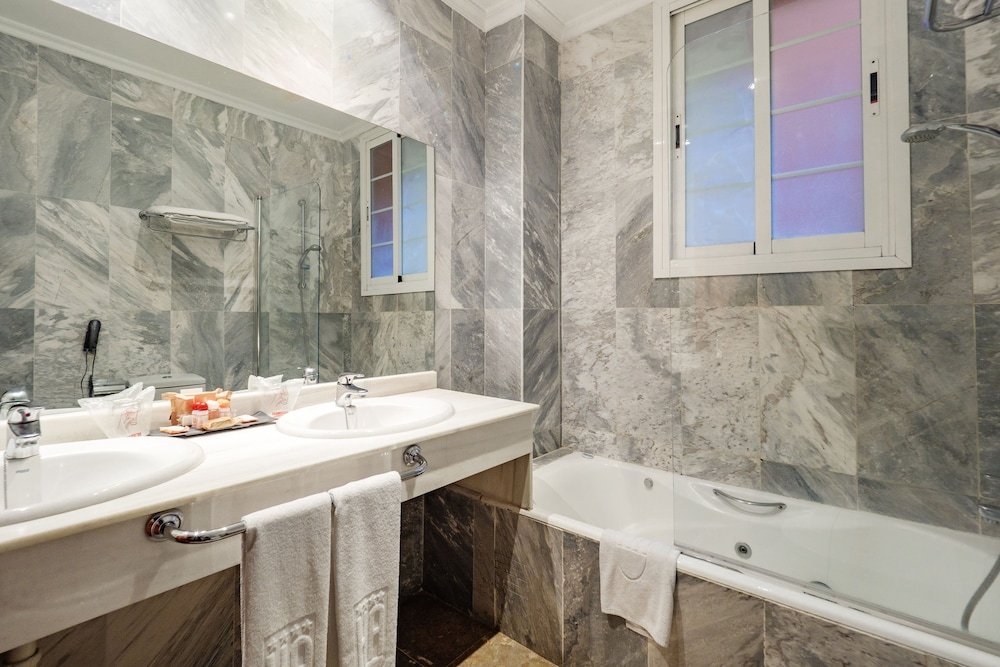 Фото Hotel Artmadams