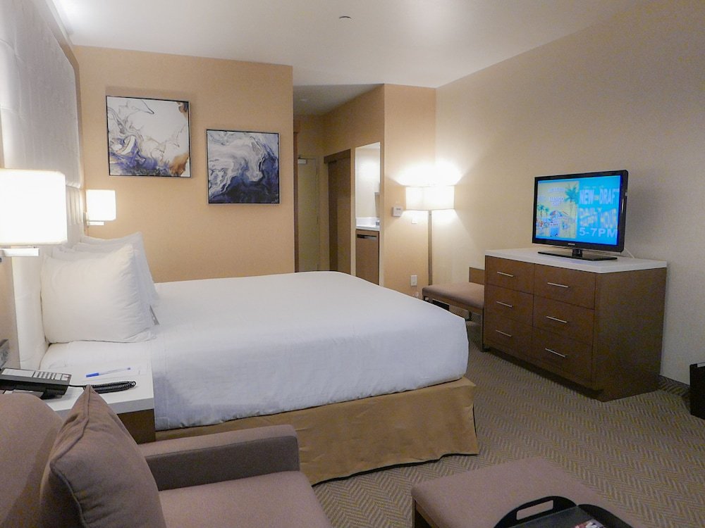 Фото Wyndham Anaheim