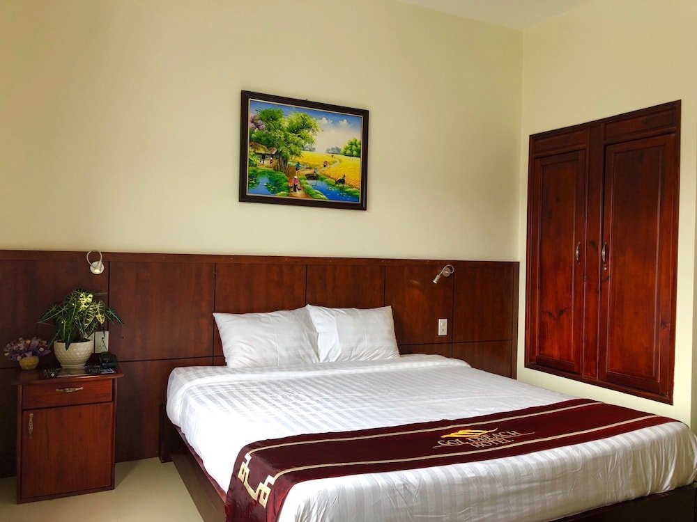 Фото Gold Beach Hotel