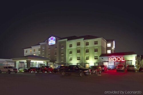 Гостиница Best Western Wainwright Inn & Suites