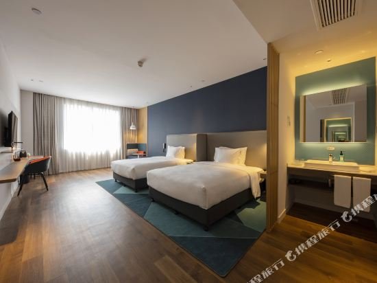 Фото Holiday Inn Express Shanghai Jiading New City, an Ihg Hotel