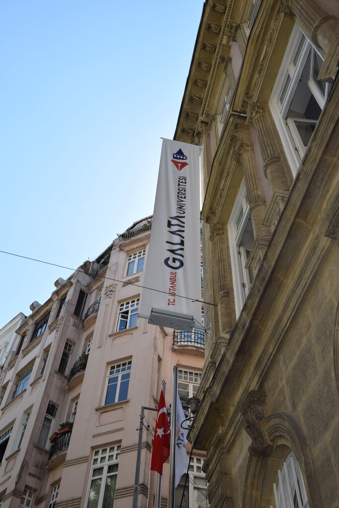 istanbul galata universitesi universiteler evliya celebi mah simal sok no 4a beyoglu istanbul turkiye yandex haritalar