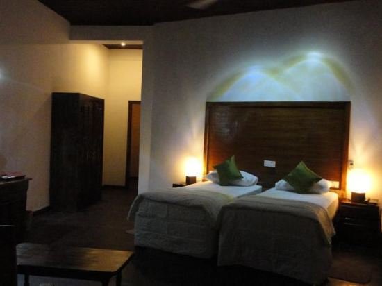 Фото Hotel Naaval