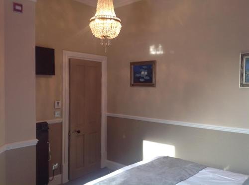 Фото Blair Villa South