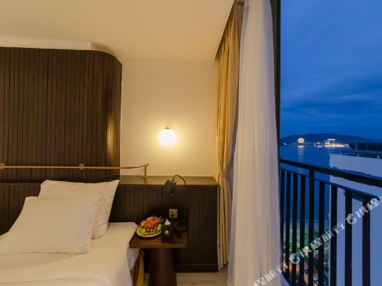 Фото Majestic Premium Hotel