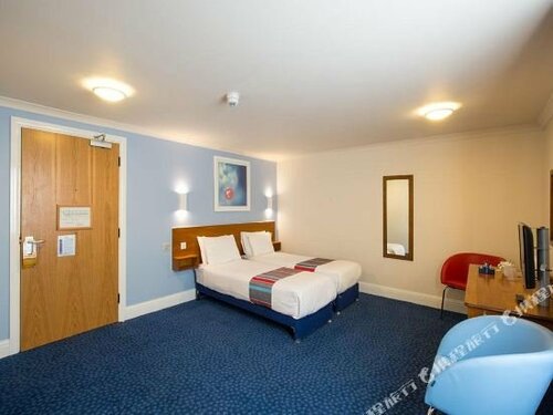 Гостиница Travelodge Perth A9 в Перте