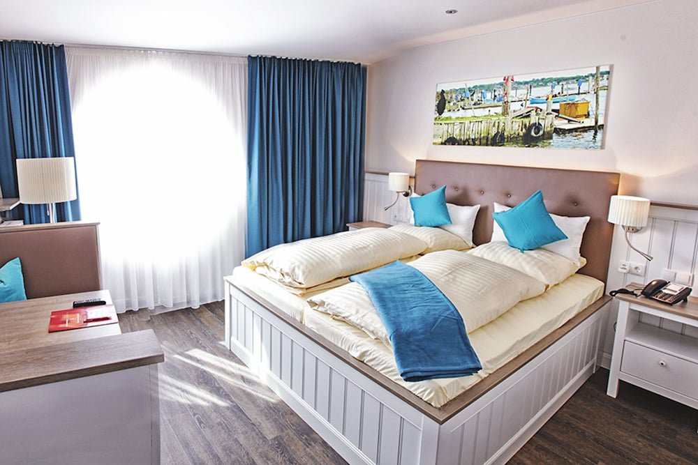 Фото Hotel Alter Kreisbahnhof