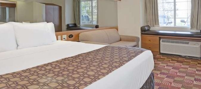 Фото Microtel Inn by Wyndham Denver