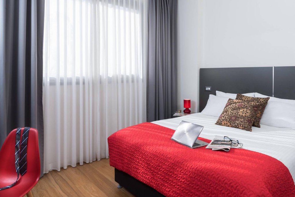 Фото Brown Seaside