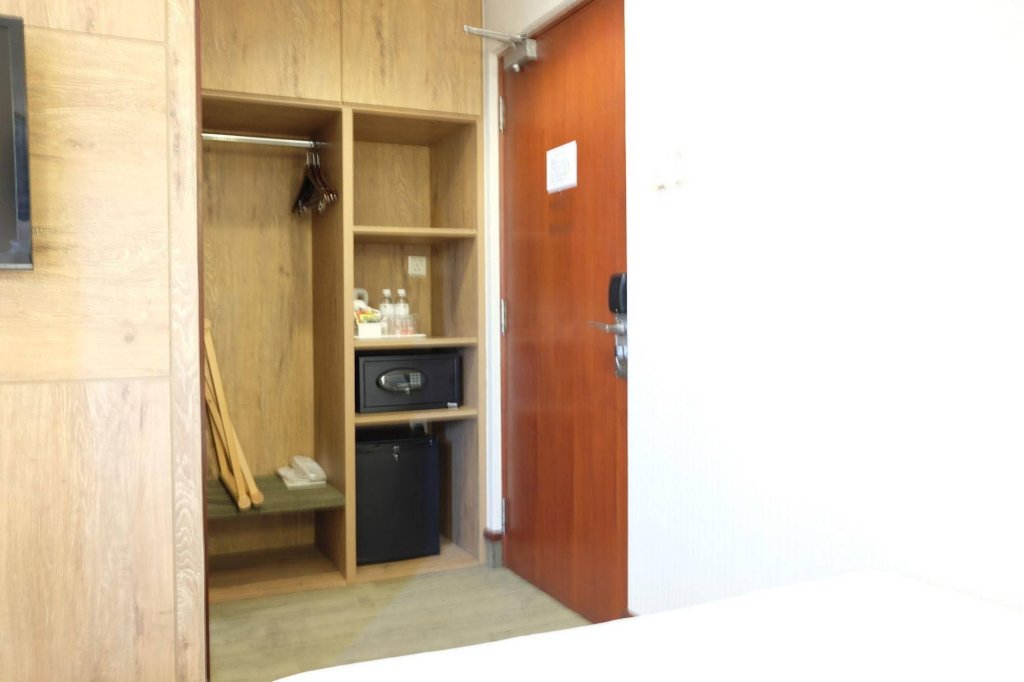 Фото Hotel Bencoolen Singapore