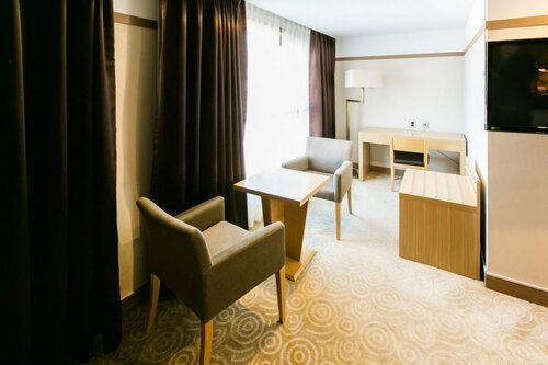 Гостиница Gyeongju GG Tourist Hotel в Кенджу