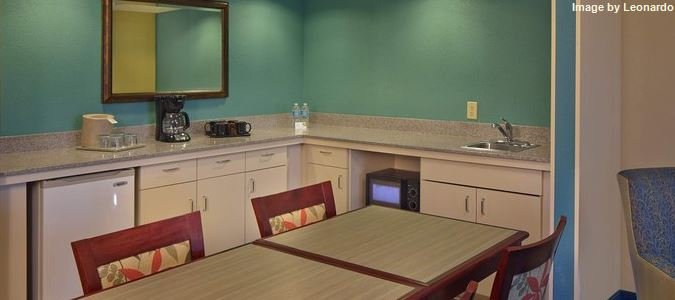 Фото Courtyard by Marriott Key West Waterfront