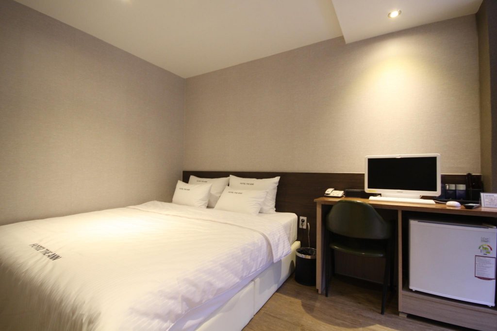 Фото Hotel The Ann