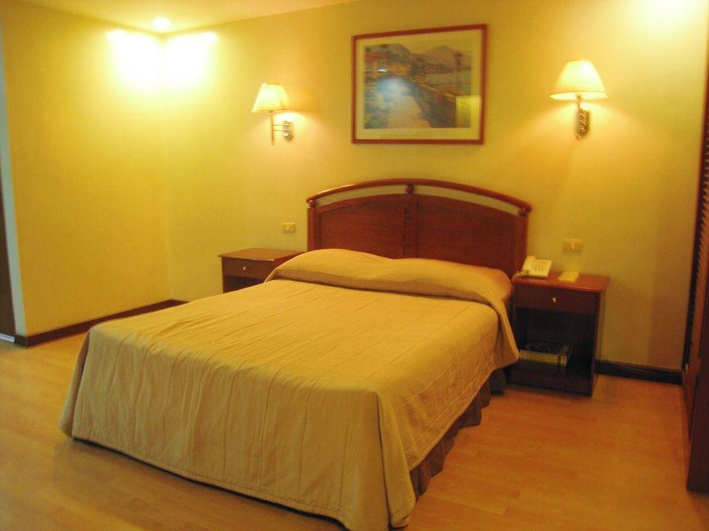 Фото Robbinsdale Residences