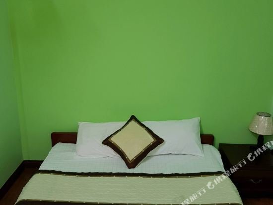 Фото Honey Hotel