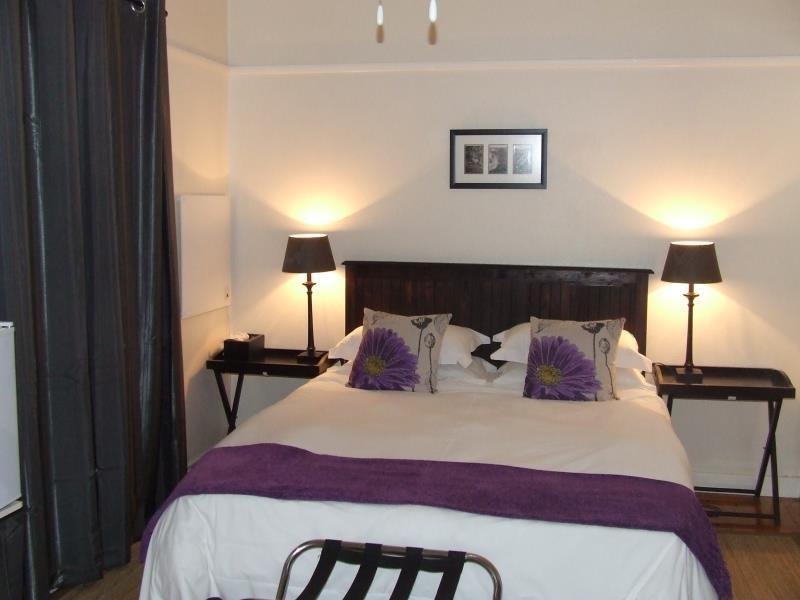 Фото River Road Guest House