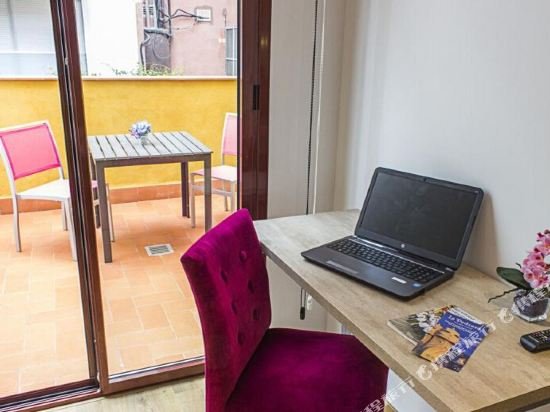 Фото Hotel Boutique Hostemplo