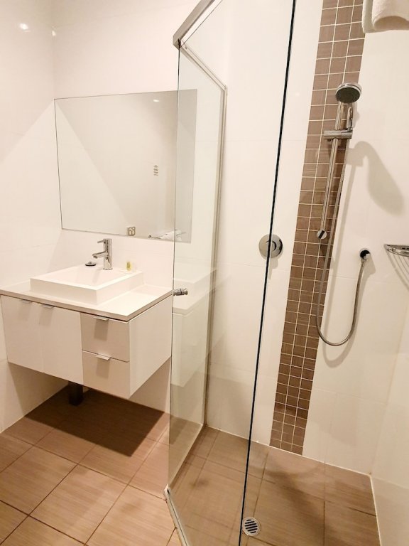 Фото Largs Pier Hotel