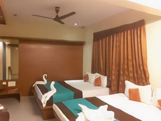 Фото Отель The Grand Inn