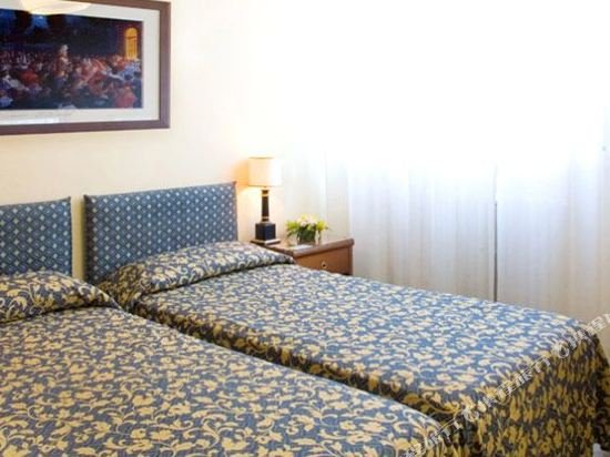 Фото Hotel Savoy