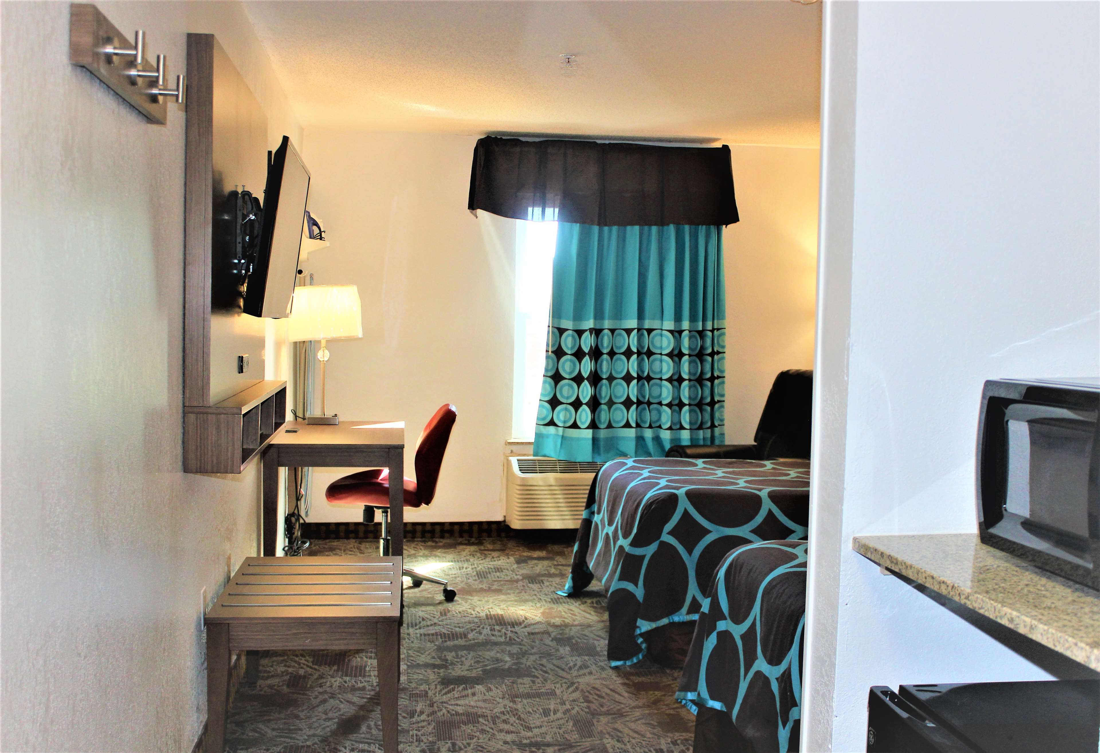 Фото SureStay Hotel by Best Western Tuscaloosa Southeast