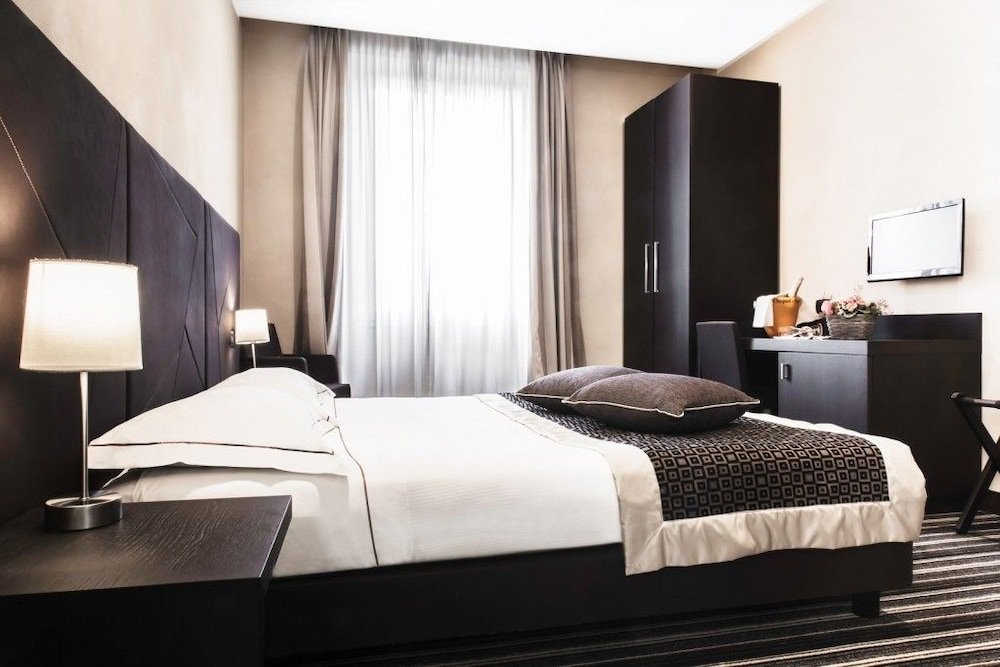 Фото Hotel Principe di Torino