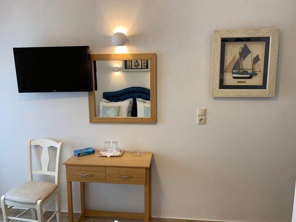 Фото Minoa Hotel