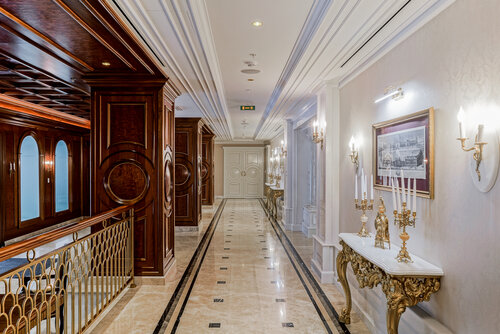 Гостиница Tsar Palace Luxury Hotel & SPA в Павловске