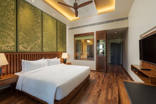 Внешний вид отеля DoubleTree by Hilton Weerawila Rajawarna Resort в Вееравиле, фото 4