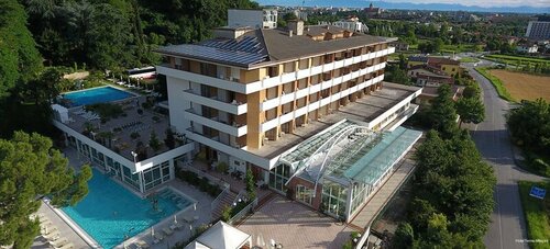 Внешний вид отеля Hotel Terme Millepini в Монтегротто-Терме, фото 1