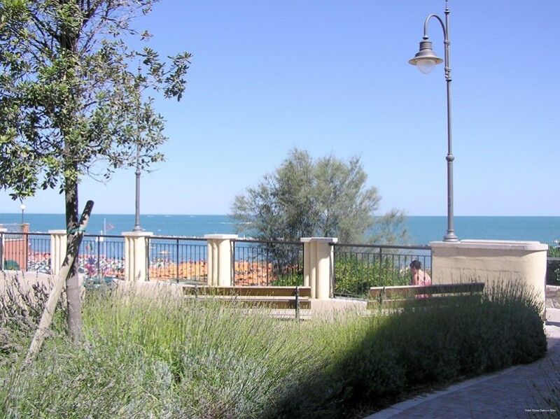 Фото Hotel Gloria