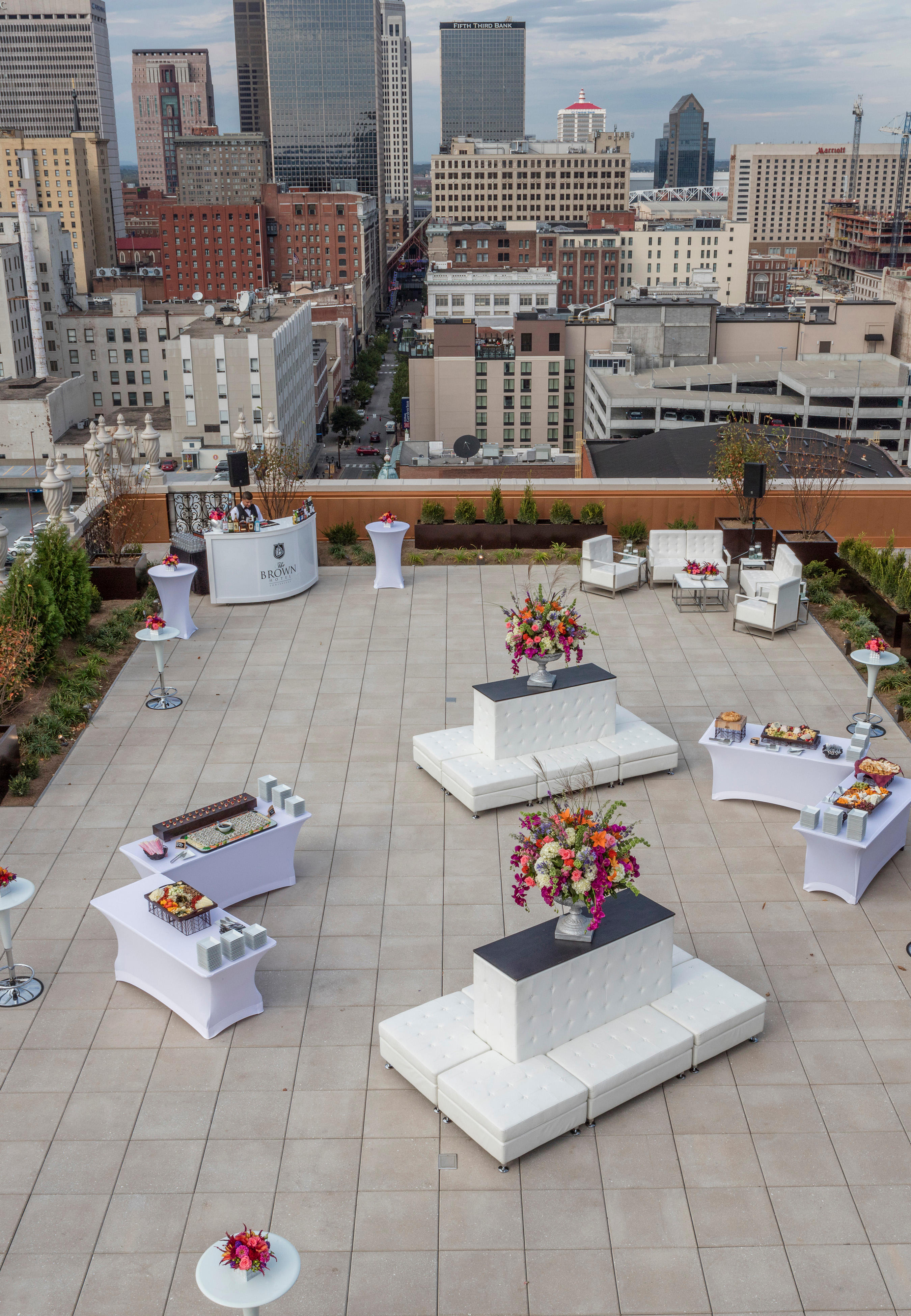 Фото The Brown Hotel